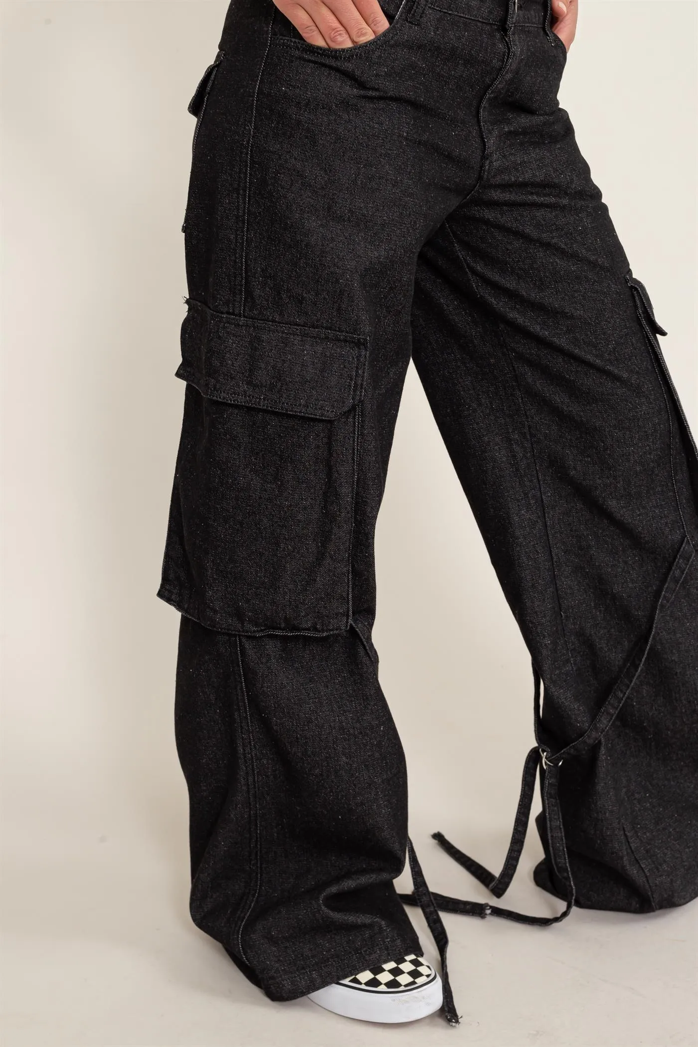 HF24C781-Upscale Vibe Washed Denim Cargo Pants