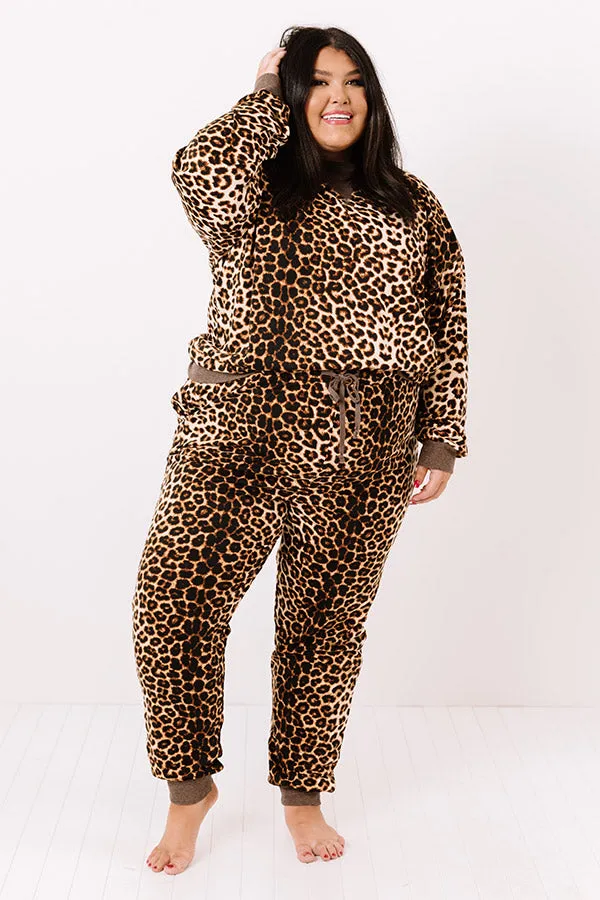 Movie Marathon Leopard Joggers Curves