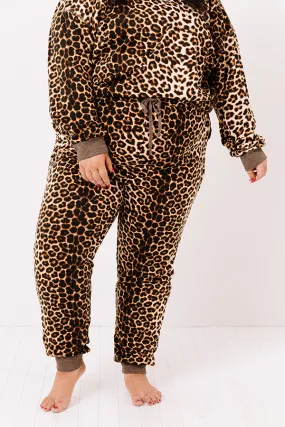 Movie Marathon Leopard Joggers Curves