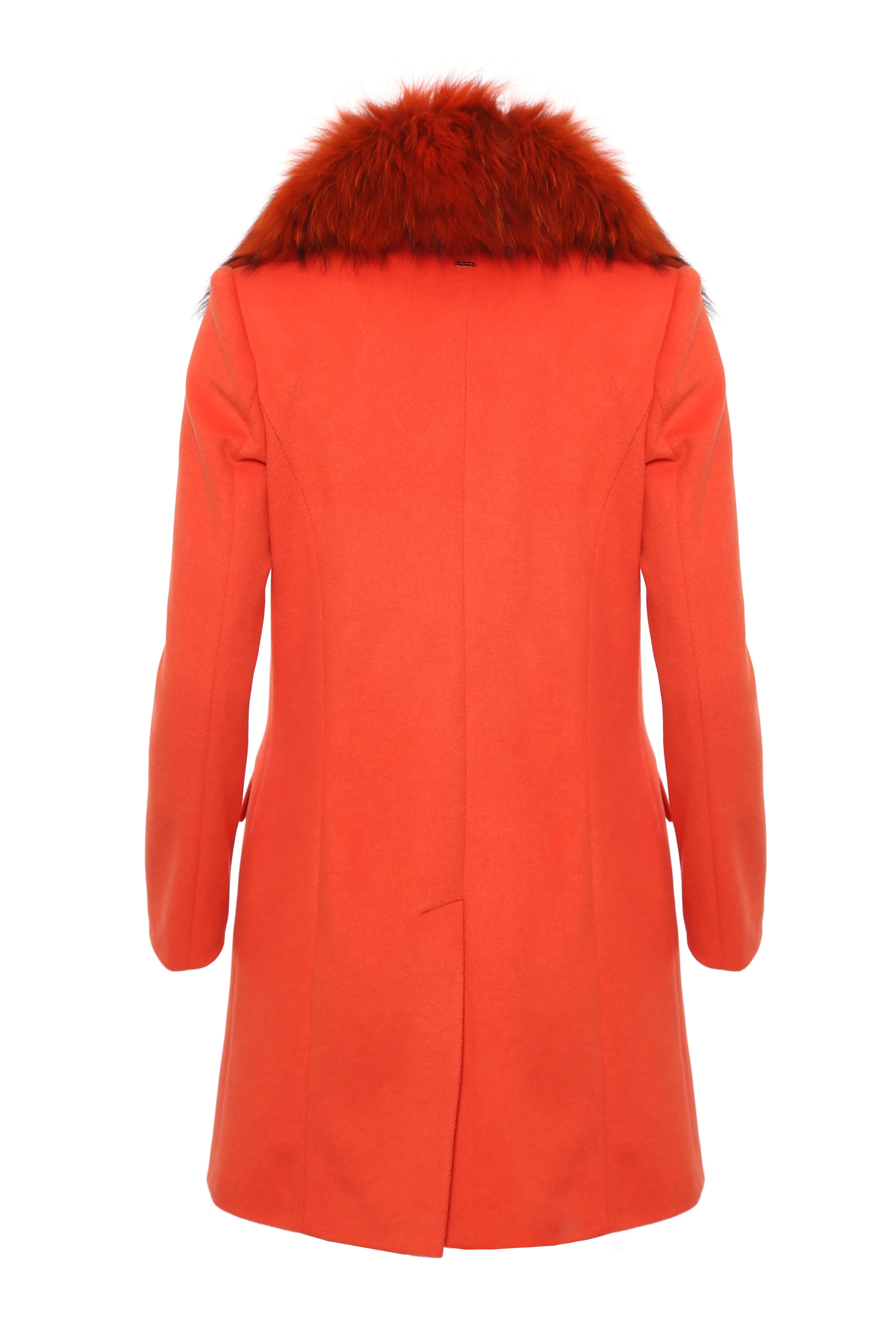 Single breasted slim coat with neck in fur